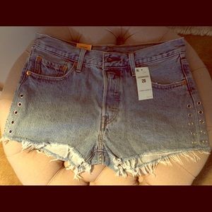 Levi’s NWT 501 Shorts